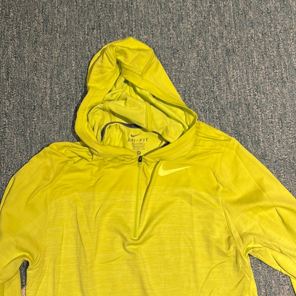 Nike colt color training shirt
